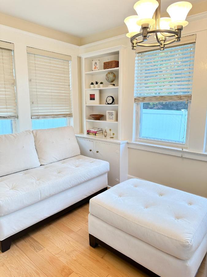 Villa 7 Mins Drive To Yale, Large Fenced Yard New Haven Esterno foto